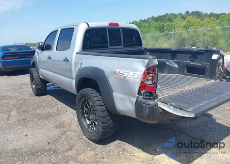 2013 Toyota Tacoma Prerunner V6 из США, поврежденный, VIN 5TFJU4GN3DX040040